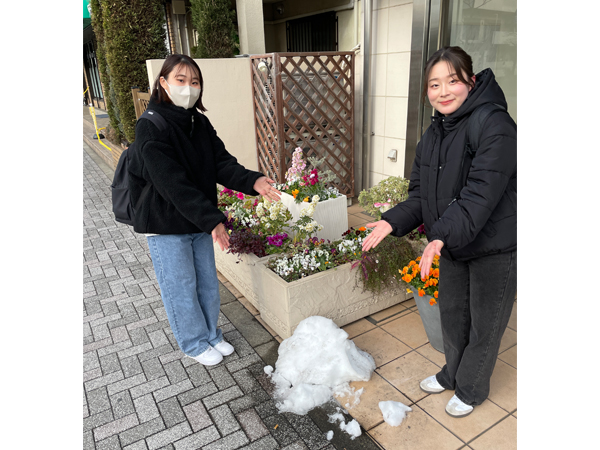 雪で作ったモデル犬♪